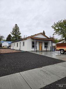 214 A/b Ave E