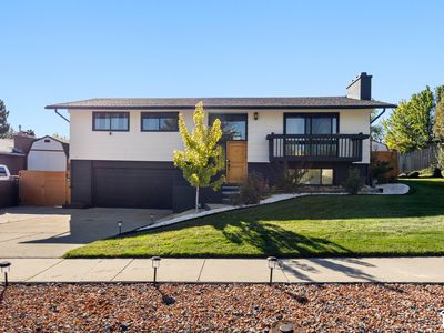 2569 W 5645 S
