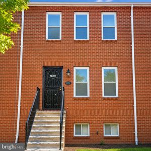 1118 N Central Ave
