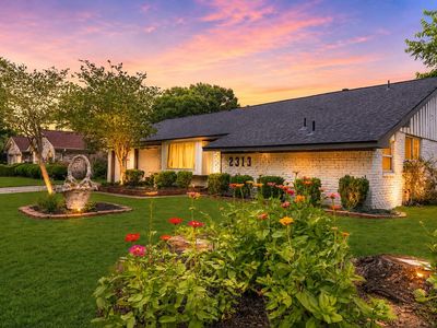 Property at 2313 Cedar St, Pearland, TX