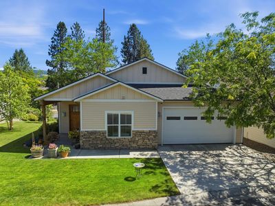 2075 Sunnyside Ave Unit 2