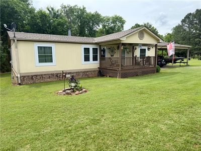 901 River Rd