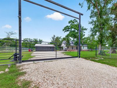 803 County Road 772