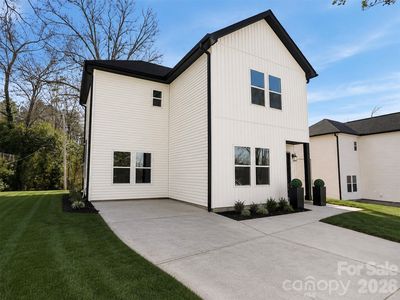 100 Boyette Dr #B