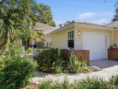 7630 Whitebridge Gln