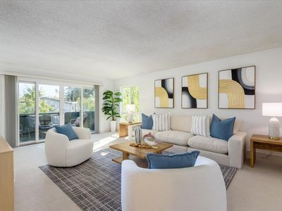 833 N Humboldt St APT 210