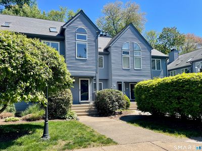 81 Wolfpit Avenue #B3