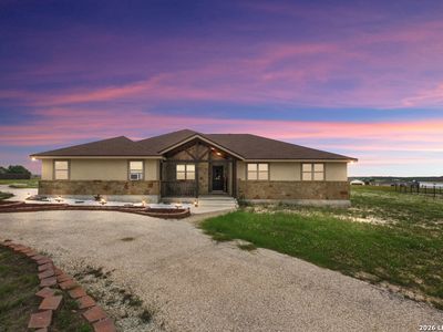 317 HONEYSUCKLE LN