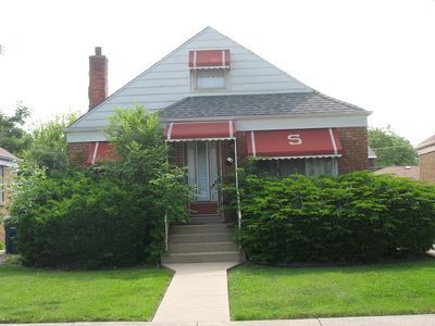 1913 S 24th Ave
