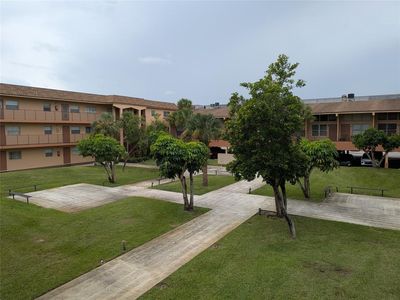 4121 NW 26th St #T14