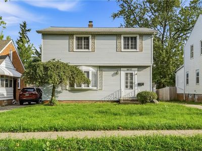 10717 Penfield Ave
