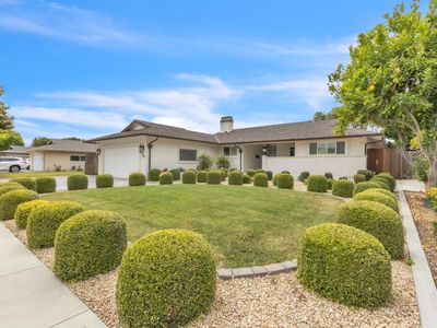 1268 La Mirada Dr
