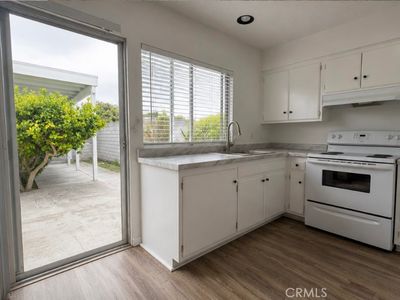 3875 Vista Campana S