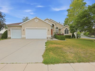 107 E Pebble Beach Dr