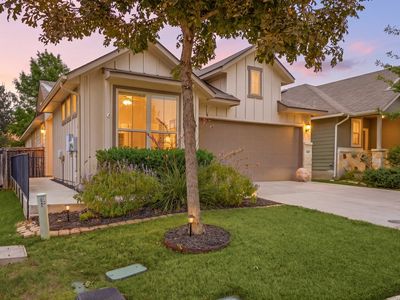 1887 BARON DR