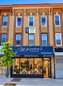 6118 Myrtle Ave