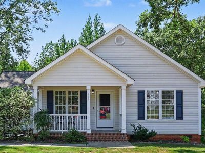 115 Carriage Hill Dr