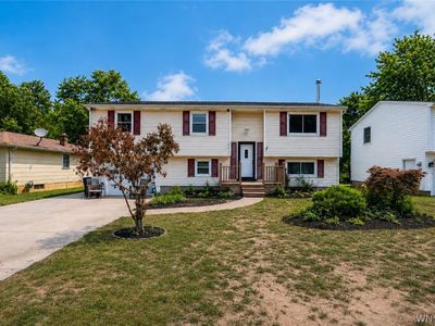 14 E Park Dr