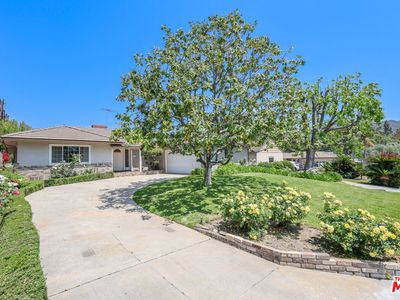 1613 San Gabriel Ave