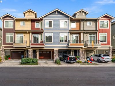 428 NE Patricia Ann Pl