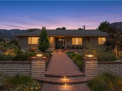2439 Ocean View Dr
