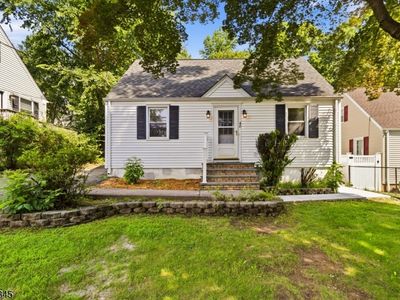 Property at 48 Malapardis Rd, Morris Plains, NJ