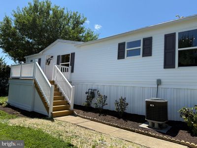 203 Oakfield Ct W