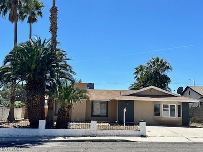3905 Calle De Este