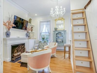 376 Marlborough St #4B