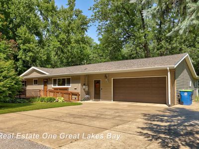 6654 Davis Rd