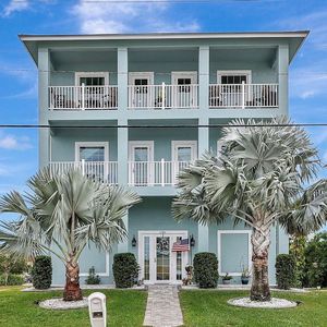 1181 Binney Dr