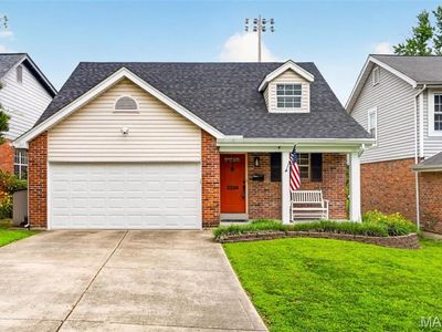 2224 Saint Clair Ave
