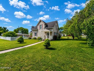 3244 Fairbanks Ave