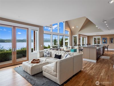 4590 E State Route 106