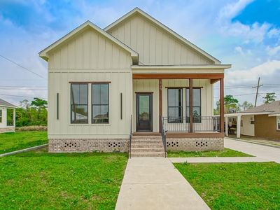 625 Cougar Dr
