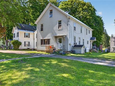25 Academy St