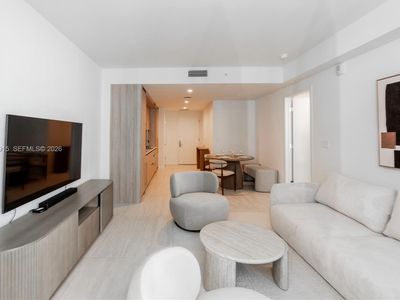 77 SE 5th St Unit 1910