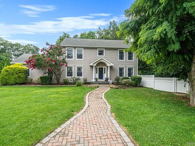 8 Old Orchard Court