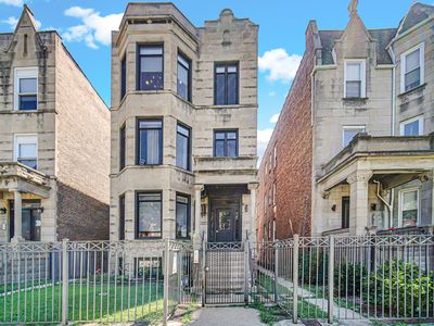 6409 S Maryland Ave #3