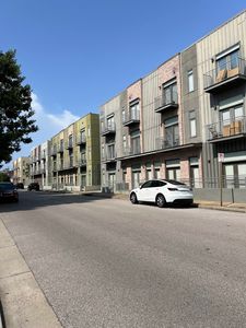 615 Denmark Dr APT 202