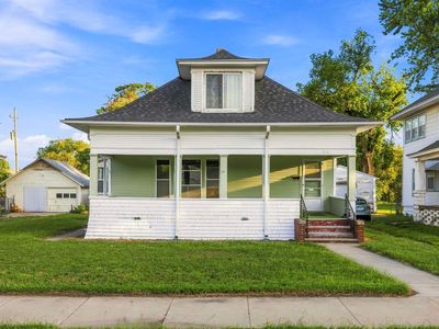 815 E Sherman Ave