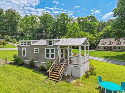Property at 1685 Chatuge Shores Rd, Hiawassee, GA