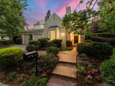 145 Gloria Cir
