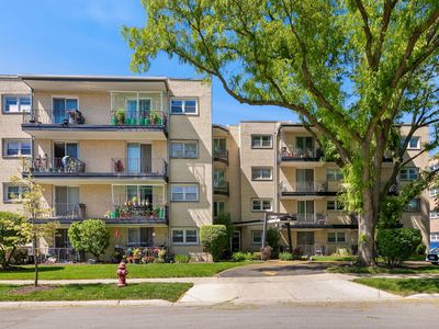 5214 Galitz St APT 205