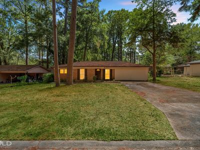 837 Drewry Dr