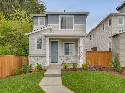 501 SW Eaton Blvd