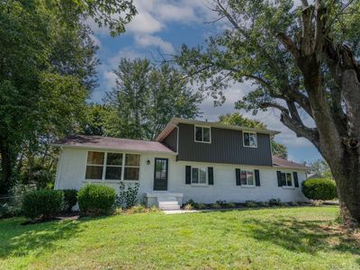 2711 E Copeland Ct