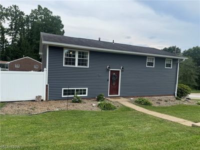 14 Maple Dr