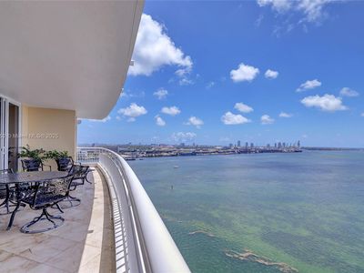 808 Brickell Key Dr APT 2104