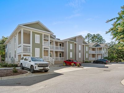 627 Bonaventure Dr. #203